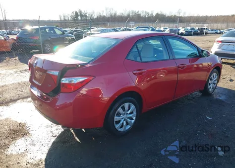 2015 Toyota Corolla Le z USA, uszkodzony, nr VIN 2T1BURHE8FC356647